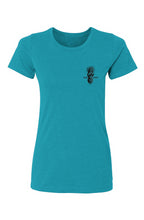 Load image into Gallery viewer, Women’s pine-skull T-Shirt